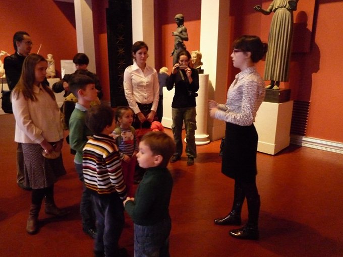 Урок в музее "Творческой мастерской" 27 ноября 2013 года "Искусство Древней Греции"
